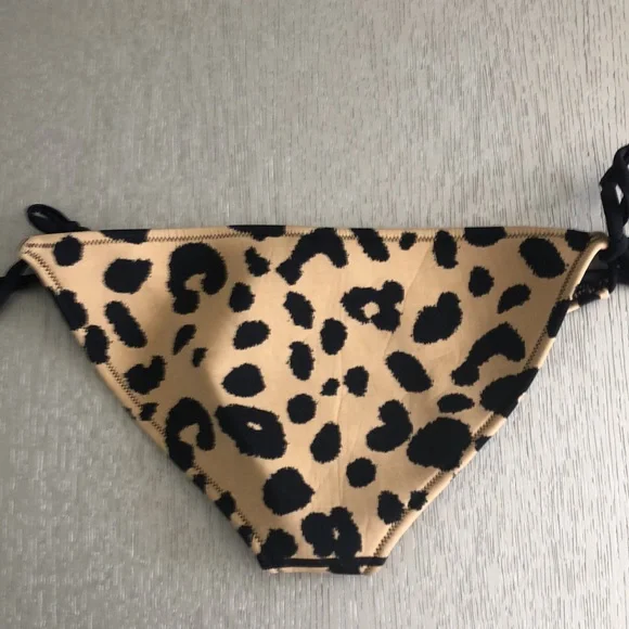 TRIANGL bikini bottom animal print Size M - Picture 3 of 4